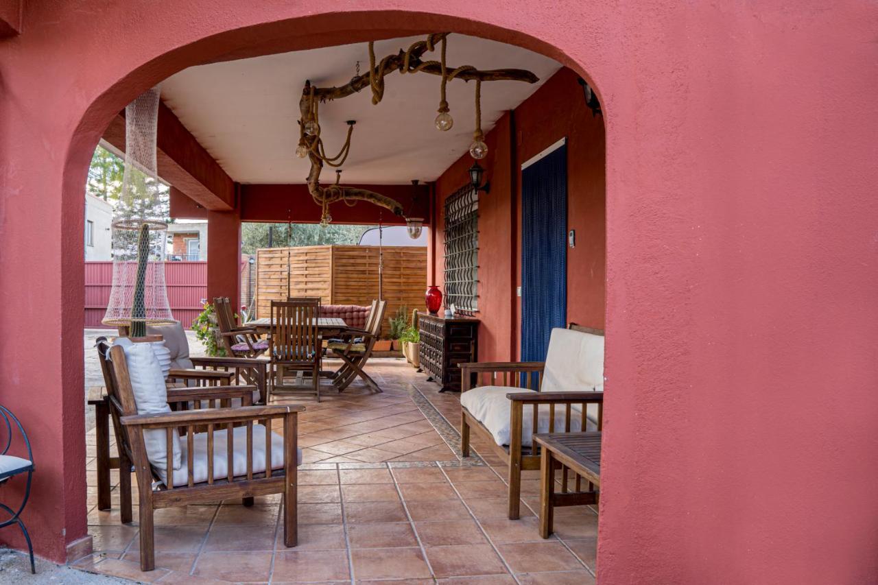 Casa con terraza y jardín cerca de la Playa en Castellón Castellón de la Plana Exterior foto
